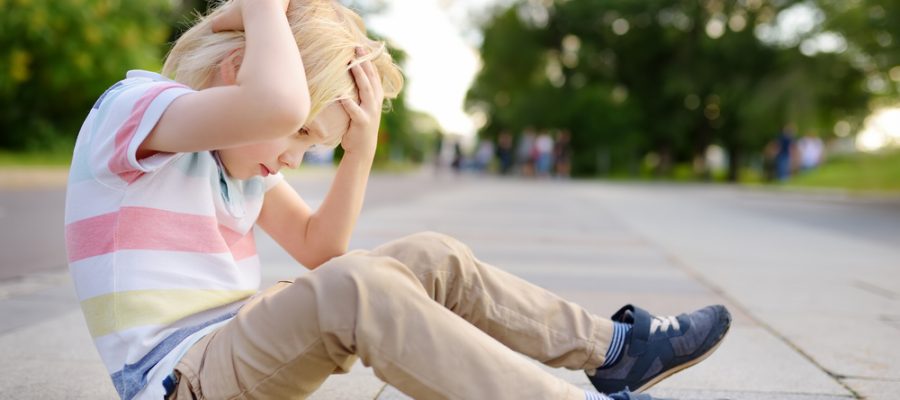 boy hits head concussion